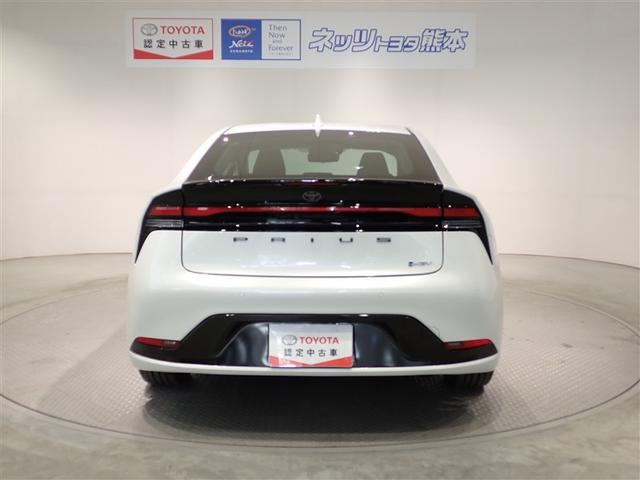 プリウス Ｚ　ＴＶナビ　セキュリティー　ＡＷ　オートエアコン　クルーズコントロール　運転席パワーシート　横滑り防止装置　ＡＢＳ　運転席エアバッグ　パワーウインドウ　メモリナビ　パワステ　キーフリー　スマートキー（6枚目）