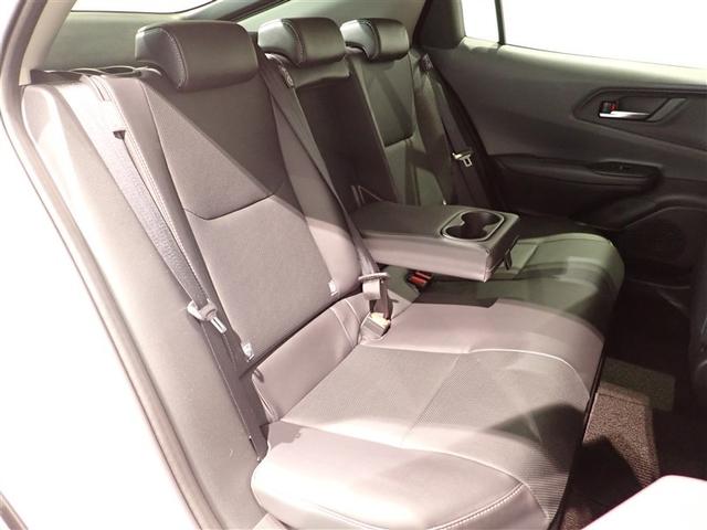 プリウス Ｚ　ＴＶナビ　セキュリティー　ＡＷ　オートエアコン　クルーズコントロール　運転席パワーシート　横滑り防止装置　ＡＢＳ　運転席エアバッグ　パワーウインドウ　メモリナビ　パワステ　キーフリー　スマートキー（12枚目）