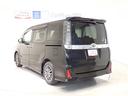 ヴォクシー ZS 煌 地上デジタル TSS 両側パワードア アイドリングストップ車 パワーウィンド 横滑防止 1オーナ DVD可 盗難防止装置 スマートエントリー Bカメラ LEDヘッドライト メモリーナビ 3列シート(5枚目)