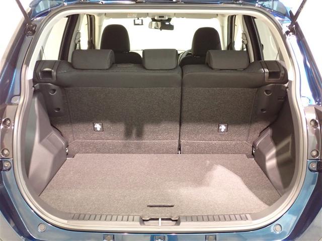 ライズ Ｚ　誤発進抑制機能　エアコン　スマートキー＆プッシュスタート　地デジＴＶ　ＶＳＡ　盗難防止装置　アイドリングストップ機能　クルコン　バックモニター　ナビ＆ＴＶ　ＬＥＤヘッドライト　アルミホイール　キーレス（7枚目）