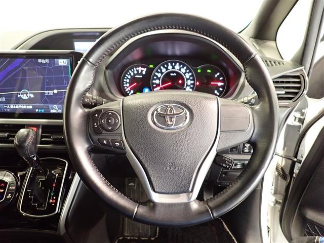 ヴォクシー ＺＳ　煌　地上デジタル　ＴＳＳ　両側パワードア　アイドリングストップ車　パワーウィンド　横滑防止　整備記録簿　ＤＶＤ可　盗難防止装置　スマートエントリー　Ｂカメラ　ＬＥＤヘッドライト　メモリーナビ　３列シート（21枚目）