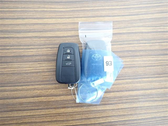 RAV4 ハイブリッドG 試乗車 盗難防止 LEDランプ スマートキー&プッシュスタート 地デジチューナー オートエアコン 4WD車 ナビTV 横滑防止 運転席パワーシート AW キーレスエントリー オートクルーズ エアバッグ(26枚目)