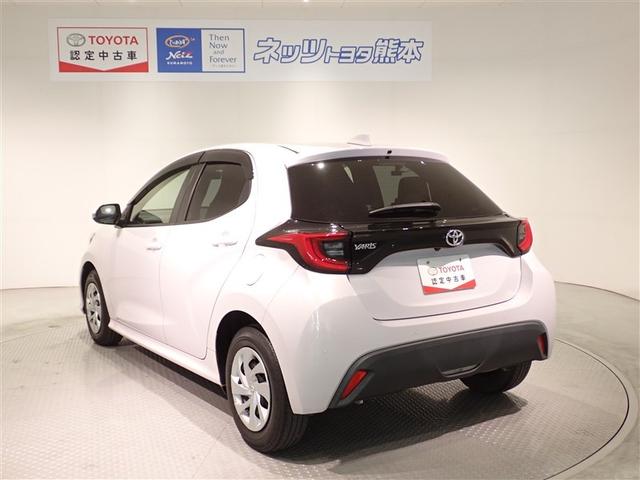 ヤリス Ｇ　スマートエントリー　ナビＴＶ　記録簿付き　地デジフルセグＴＶ　誤発進抑制装置　ＬＥＤ　キーレスエントリー　オートエアコン　横滑り防止機能　盗難防止　バックモニター　メモリナビ　ＡＢＳ　エアバッグ（5枚目）