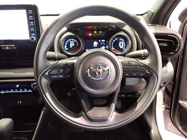 ヤリス Ｇ　スマートエントリー　ナビＴＶ　記録簿付き　地デジフルセグＴＶ　誤発進抑制装置　ＬＥＤ　キーレスエントリー　オートエアコン　横滑り防止機能　盗難防止　バックモニター　メモリナビ　ＡＢＳ　エアバッグ（17枚目）