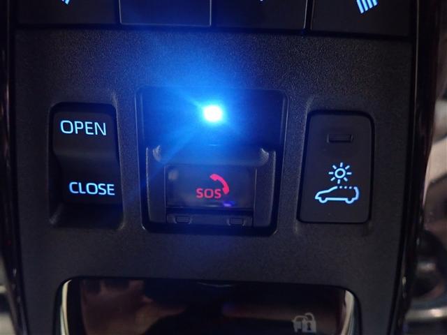 ハリアーハイブリッド Ｚ　パノラミックルーフ　地上デジタル　衝突被害軽減　サイドエアバッグ　ＬＥＤランプ　Ｂモニタ　クルコン　ナビＴＶ　１オーナー　横滑り防止装置　スマートキー　盗難防止システム　ＡＢＳ　アルミ　ＥＴＣ付（20枚目）