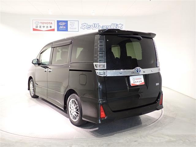 ヴォクシー ハイブリッドＺＳ　プリクラッシュ　スマキー　１オーナー　オートエアコン　ナビＴＶ　ＥＴＣ車載器　イモビ　ＬＥＤヘッドライ　アルミ　地デジ　エアバック　両席エアバック　ＡＢＳ　キーレス　３列シート　メモリーナビ（5枚目）