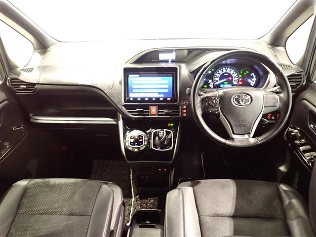 ヴォクシー ハイブリッドＺＳ　プリクラッシュ　スマキー　１オーナー　オートエアコン　ナビＴＶ　ＥＴＣ車載器　イモビ　ＬＥＤヘッドライ　アルミ　地デジ　エアバック　両席エアバック　ＡＢＳ　キーレス　３列シート　メモリーナビ（13枚目）