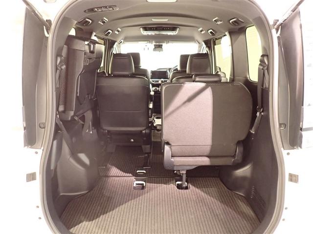 ヴォクシー ＺＳ　煌　地上デジタル　ＴＳＳ　両側パワードア　アイドリングストップ車　パワーウィンド　横滑防止　１オーナ　ＤＶＤ可　盗難防止装置　スマートエントリー　Ｂカメラ　ＬＥＤヘッドライト　メモリーナビ　３列シート（6枚目）