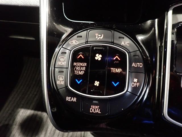 ヴォクシー ＺＳ　煌　地上デジタル　ＴＳＳ　両側パワードア　アイドリングストップ車　パワーウィンド　横滑防止　１オーナ　ＤＶＤ可　盗難防止装置　スマートエントリー　Ｂカメラ　ＬＥＤヘッドライト　メモリーナビ　３列シート（13枚目）