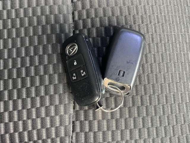 トール カスタムＧ　ドラレコ・ＥＴＣ・全方位カメラ・フルセグＴＶ・ＡＴ車・スマートキー（31枚目）