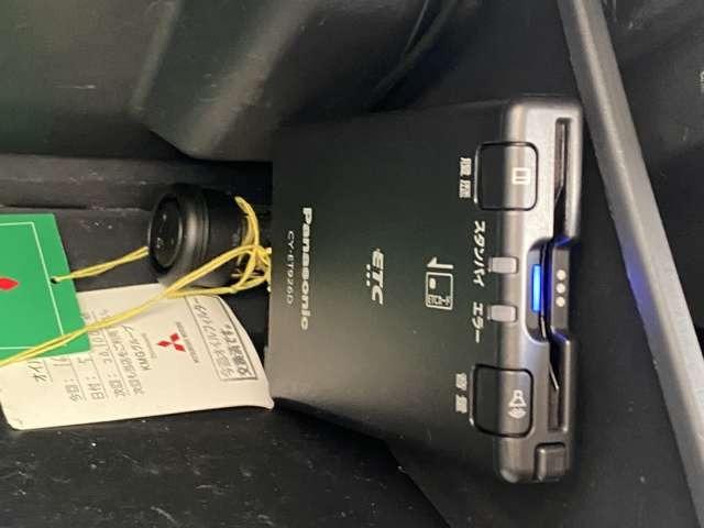 ジムニー ランドベンチャー　４ＷＤ　ターボ　５速マニュアル車　シートヒーター　バックカメラ　ナビ　Ｂｌｕｅｔｏｏｔｈ　キーレス　ＥＴＣ　プライバシーガラス　アルミホイール　電動格納ミラー（26枚目）