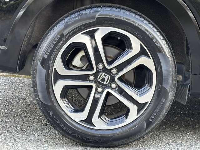 ヴェゼル ハイブリッドＺ・ホンダセンシング　パドルシフト　クルーズコントロール　ナビＴＶ　バックカメラ　Ｂｌｕｅｔｏｏｔｈ　ＵＳＢ　ＨＤＭＩ　ドラレコ　ＥＴＣ　衝突被害軽減ブレーキ　レーンアシスト　オートヘッドライト（5枚目）