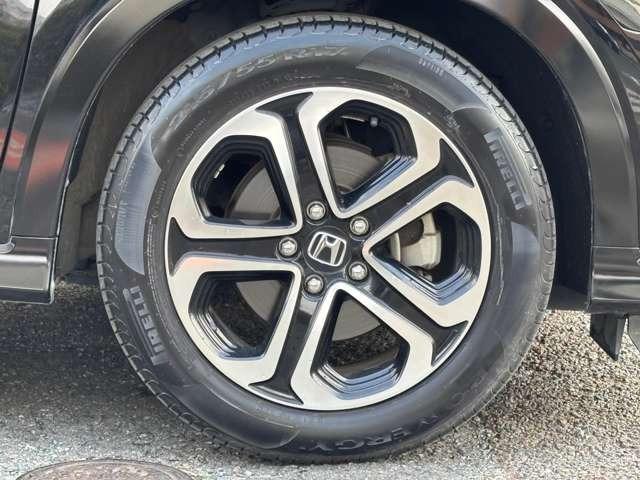 ヴェゼル ハイブリッドＺ・ホンダセンシング　パドルシフト　クルーズコントロール　ナビＴＶ　バックカメラ　Ｂｌｕｅｔｏｏｔｈ　ＵＳＢ　ＨＤＭＩ　ドラレコ　ＥＴＣ　衝突被害軽減ブレーキ　レーンアシスト　オートヘッドライト（6枚目）