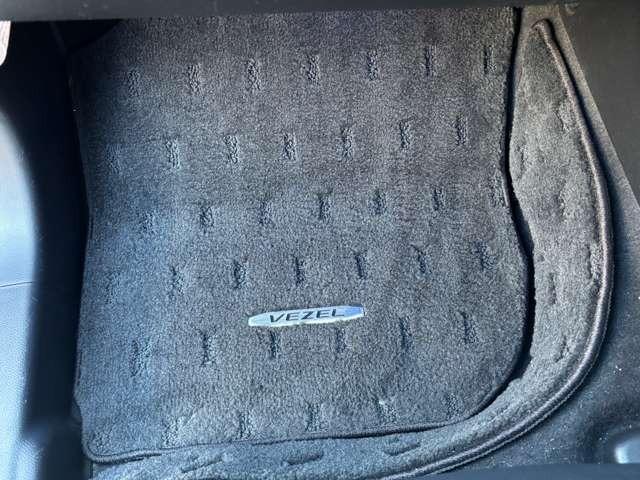 ヴェゼル ハイブリッドＺ・ホンダセンシング　パドルシフト　クルーズコントロール　ナビＴＶ　バックカメラ　Ｂｌｕｅｔｏｏｔｈ　ＵＳＢ　ＨＤＭＩ　ドラレコ　ＥＴＣ　衝突被害軽減ブレーキ　レーンアシスト　オートヘッドライト（38枚目）