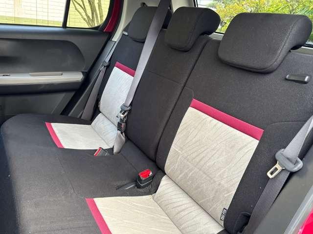 パッソ モーダ　Ｓ　ＥＴＣ　ナビ　Ｂｌｕｅｔｏｏｔｈ　メモリーミュージック　バックカメラ　フルセグＴＶ　ＤＶＤ　オートエアコン　衝突被害軽減ブレーキ　ドライブレコーダー　スマートキー　プッシュスタート（31枚目）