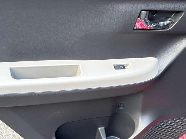 パッソ モーダ　Ｓ　ＥＴＣ　ナビ　Ｂｌｕｅｔｏｏｔｈ　メモリーミュージック　バックカメラ　フルセグＴＶ　ＤＶＤ　オートエアコン　衝突被害軽減ブレーキ　ドライブレコーダー　スマートキー　プッシュスタート（34枚目）