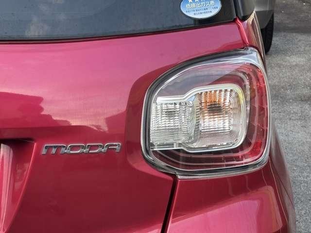 パッソ モーダ　Ｓ　ＥＴＣ　ナビ　Ｂｌｕｅｔｏｏｔｈ　メモリーミュージック　バックカメラ　フルセグＴＶ　ＤＶＤ　オートエアコン　衝突被害軽減ブレーキ　ドライブレコーダー　スマートキー　プッシュスタート（38枚目）