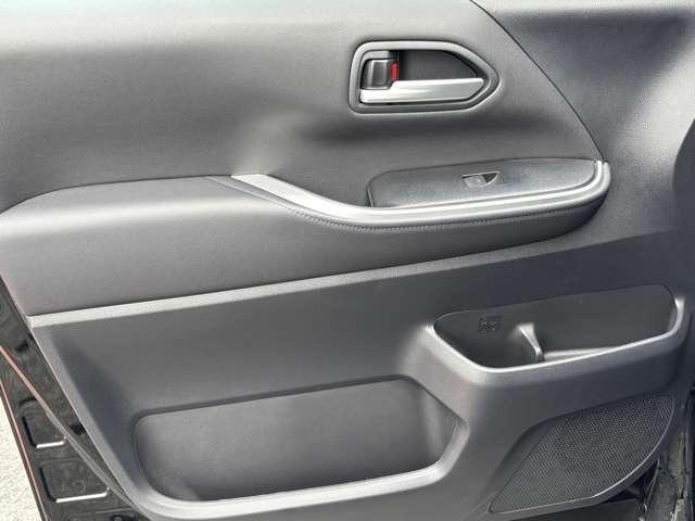 ヴォクシー ハイブリッドＳ－Ｚ　７人乗り　ナビ　Ｂｌｕｅｔｏｏｔｈ　クルーズコントロール　ドラレコ　ＥＴＣ　両側パワースライドドア　シートヒーター　オートヘッドライト　オートマチックハイビーム（49枚目）