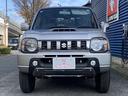 ジムニー ランドベンチャー　４ＷＤ　ターボ　５速マニュアル車　シートヒーター　バックカメラ　ナビ　Ｂｌｕｅｔｏｏｔｈ　キーレス　ＥＴＣ　プライバシーガラス　アルミホイール　電動格納ミラー（5枚目）