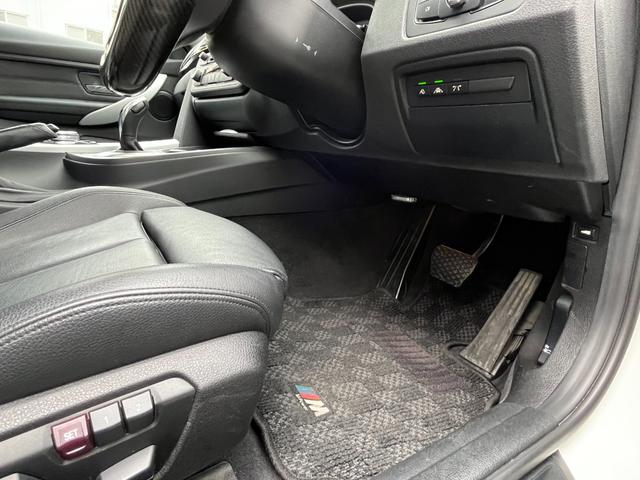 ３シリーズ ３２０ｉ　ＥＴＣ　バックカメラ　デイライトコーティング　シートヒーター　ナビ（21枚目）