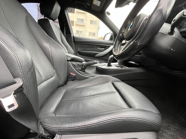 ３シリーズ ３２０ｉ　ＥＴＣ　バックカメラ　デイライトコーティング　シートヒーター　ナビ（25枚目）