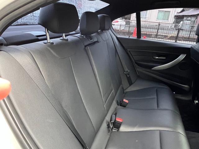 ３シリーズ ３２０ｉ　ＥＴＣ　バックカメラ　デイライトコーティング　シートヒーター　ナビ（57枚目）