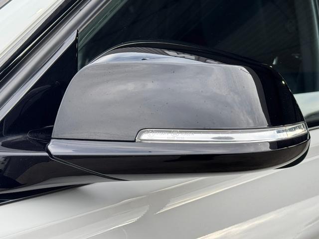 3シリーズ 318iツーリング Mスポーツ エディションシャドー ディスプレイメーター・シートヒーター・レザーシート・19インチアルミ・ドライブレコーダー・電動リアゲート(23枚目)