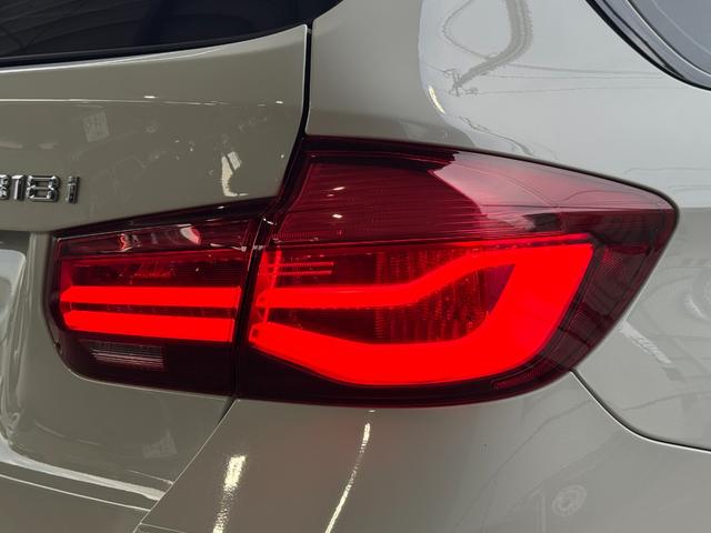 3シリーズ 318iツーリング Mスポーツ エディションシャドー ディスプレイメーター・シートヒーター・レザーシート・19インチアルミ・ドライブレコーダー・電動リアゲート(25枚目)