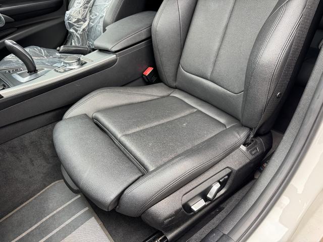 3シリーズ 318iツーリング Mスポーツ エディションシャドー ディスプレイメーター・シートヒーター・レザーシート・19インチアルミ・ドライブレコーダー・電動リアゲート(41枚目)