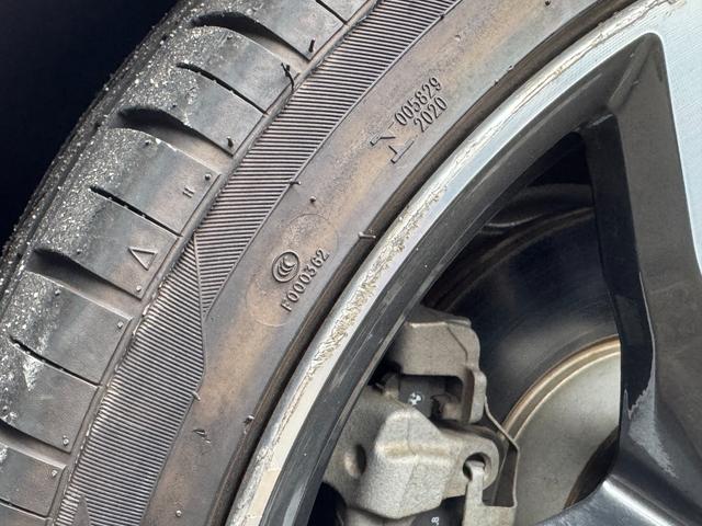 3シリーズ 318iツーリング Mスポーツ エディションシャドー ディスプレイメーター・シートヒーター・レザーシート・19インチアルミ・ドライブレコーダー・電動リアゲート(60枚目)