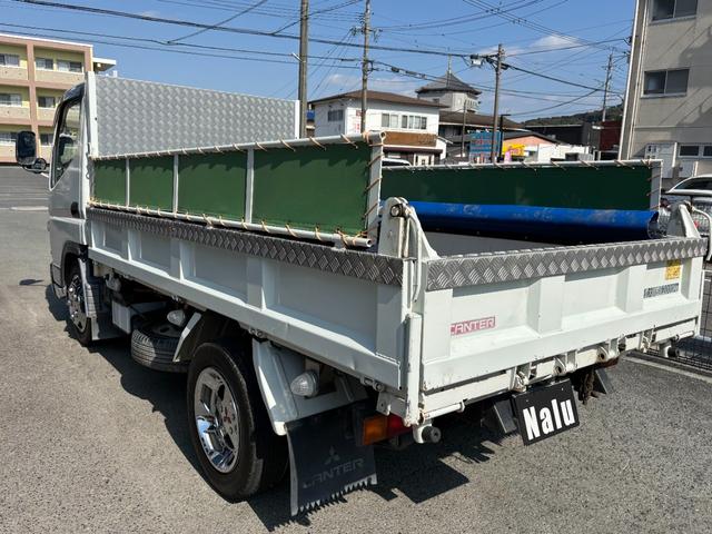 キャンター ダンプ　ダンプ　あおりあり　荷台あおりと運転席後ろ縞鋼板あり運転席助手席ビニールあり　メッキパーツ　ＥＴＣ　ディーゼル（8枚目）