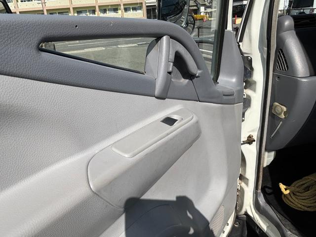 キャンター ダンプ　ダンプ　あおりあり　荷台あおりと運転席後ろ縞鋼板あり運転席助手席ビニールあり　メッキパーツ　ＥＴＣ　ディーゼル（54枚目）