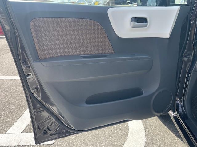 モコ Ｘ　プッシュスタート　ナビＴＶ　バックカメラ　インテリジェントキー　社外ＡＷ（13枚目）