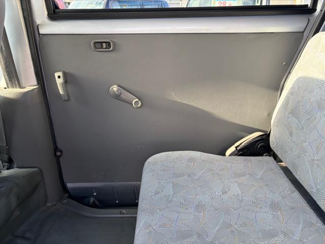 ミニキャブバン CL 4WD ハイルーフ(15枚目)