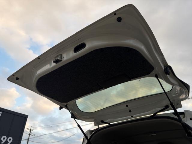 スペーシアカスタム TS 両側パワースライド ナビTV プッシュスタート スマートキー ターボ(21枚目)