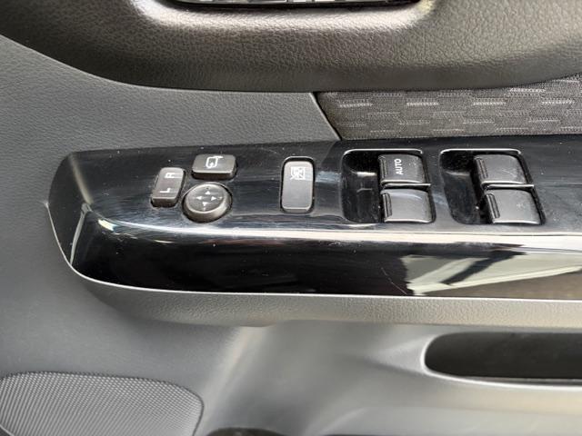 スペーシアカスタム TS 両側パワースライド ナビTV プッシュスタート スマートキー ターボ(31枚目)