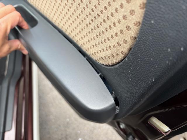 ���c�ȃh�A�g�����K�^��