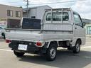 サンバートラック ＴＢ　５速マニュアル　４ＷＤ　三方開（7枚目）