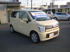 御納車前には選任スタッフがピカピカに磨き上げてお渡しいたします！ 3