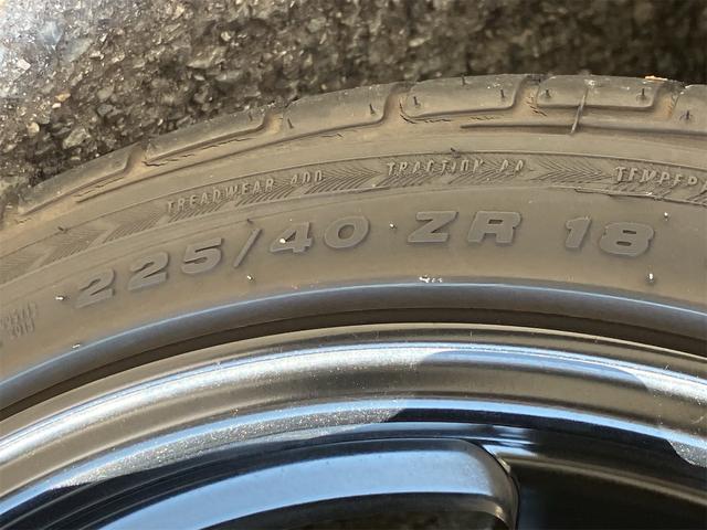 ＲＸ－８ タイプＥ　ＲＡＹＳ１８インチアルミホイール　ＧＴウィング　ＨＩＤヘッドライト　黒革シート　パワーシート　アドバンストキー２個　純正ナビ　クルーズコントロール　横滑り防止装置（32枚目）