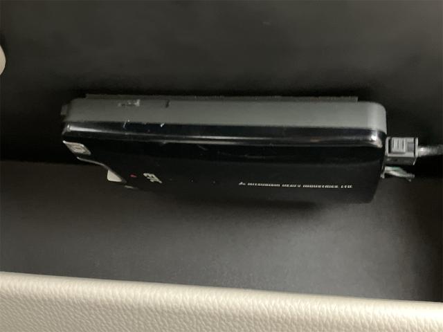 ｅＫワゴン Ｍ　ｅ－アシスト　衝突軽減ブレーキ　アイドリングストップ　横滑り防止装置　ドライブレコーダー　キーレスエントリー　ＥＴＣ　ＣＤデッキ　ベンチシート　シートヒーター　電動格納ドアミラー　車検令和９年９月　レンタＵＰ（7枚目）