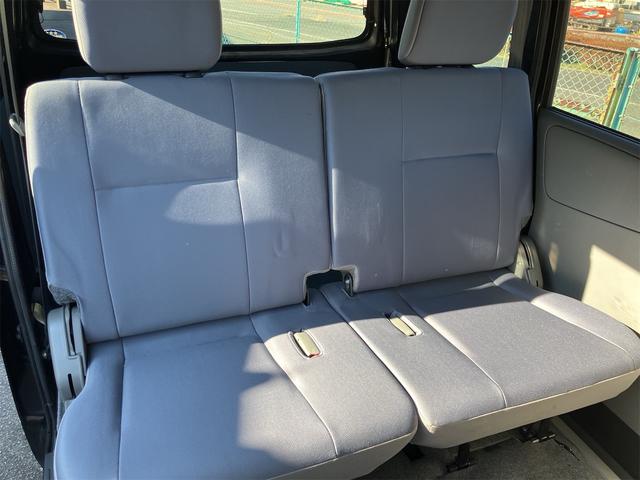ミニキャブバン ブラボー　ＥＴＣ　キーレスエントリー　ＣＤデッキ　オートマ車　両側スライドドア　ＡＢＳ　運転席助手席エアバック　走行５３０００ｋｍ（16枚目）