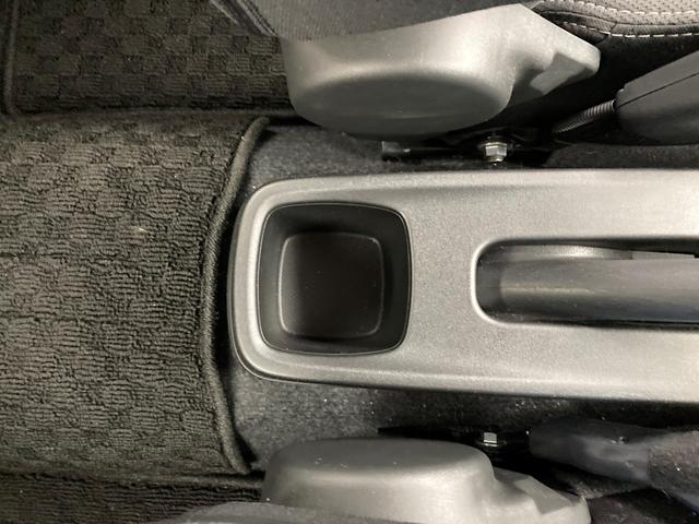 �T�C�h�u���[�L���ɂ��h�����N�z���_�[������