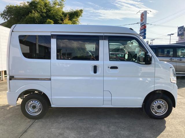 エブリイ ＰＡ　４型　５ＭＴ　スライドドア　ラジオ　横滑り防止機能　オートライト　スライドドア　横滑り防止機能　５ＭＴ（6枚目）