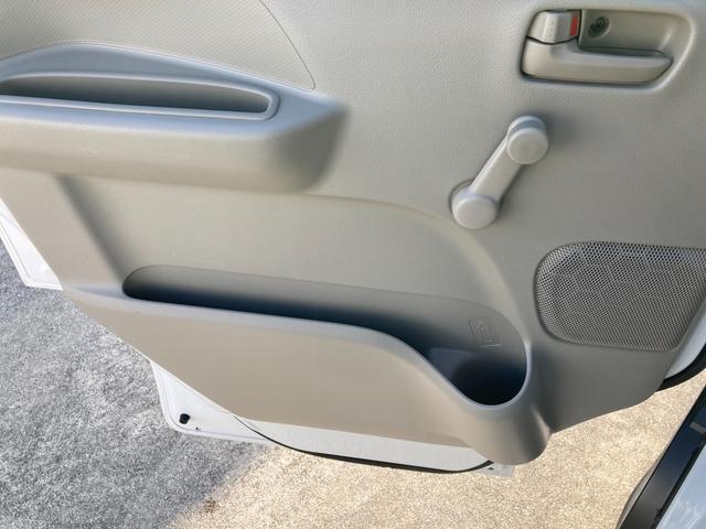 エブリイ ＰＡ　４型　５ＭＴ　スライドドア　ラジオ　横滑り防止機能　オートライト　スライドドア　横滑り防止機能　５ＭＴ（43枚目）