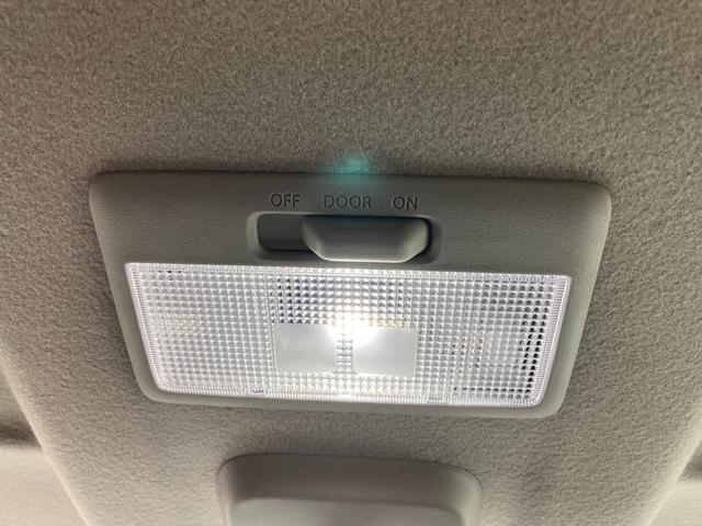 スペーシアカスタム カスタム　ＨＹＢＲＩＤ　ＸＳ　電動パーキングブレーキ　オートライト　スライドドア　プッシュスタート　シートヒーター　オートエアコン　衝突被害軽減システム　横滑り防止機能　衝突安全ボディ　盗難防止システム　電動パーキングブレーキ　ブレーキホールド（63枚目）