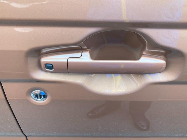 スペーシア HYBRID X ナビ 全方位カメラ スズキコネクト通信機 オートライト Bluetooth スライドドア 純正ナビ プッシュスタート シートヒーター オートエアコン 衝突被害軽減システム 横滑り防止機能 衝突安全ボディ 盗難防止システム 全方位カメラ(54枚目)