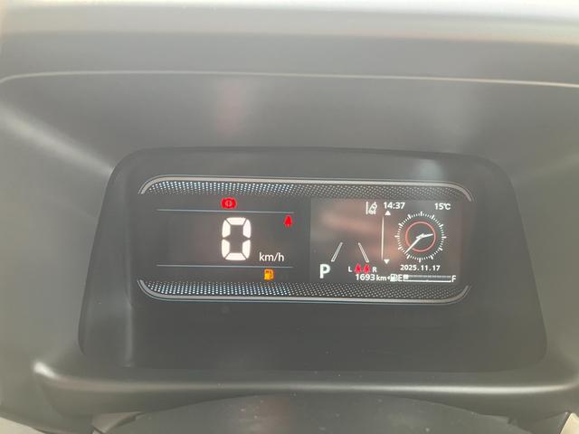 スペーシア HYBRID X 両側電動スライドドア マルチユースフラップ 後席両側電動スライドドア プッシュスタート シートヒーター オートエアコン 衝突被害軽減システム アイドリングストップ 横滑り防止機能 衝突安全ボディ 盗難防止システムマルチユースフラップ(17枚目)