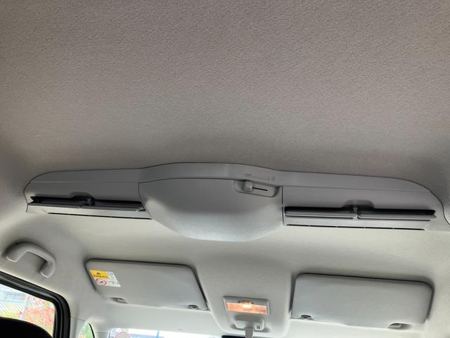 スペーシア HYBRID X 両側電動スライドドア マルチユースフラップ 後席両側電動スライドドア プッシュスタート シートヒーター オートエアコン 衝突被害軽減システム アイドリングストップ 横滑り防止機能 衝突安全ボディ 盗難防止システムマルチユースフラップ(33枚目)