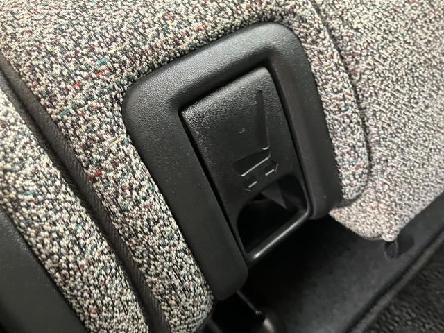 スペーシア HYBRID X 両側電動スライドドア マルチユースフラップ 後席両側電動スライドドア プッシュスタート シートヒーター オートエアコン 衝突被害軽減システム アイドリングストップ 横滑り防止機能 衝突安全ボディ 盗難防止システムマルチユースフラップ(42枚目)